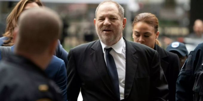 Wird von mehreren Frauen der sexuellen Belästigung beschuldigt: Harvey Weinstein im vergangenen April. weinstein-skandal