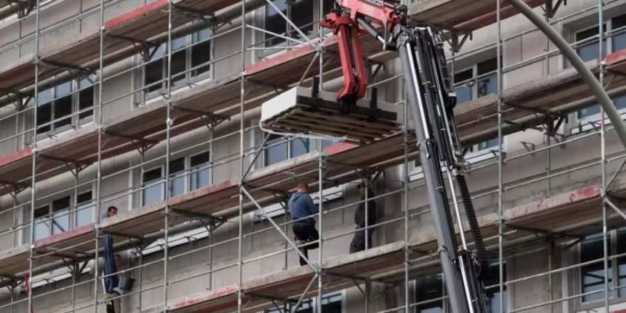 Beim sozialen Wohnungsbau kommt die Politik bislang deutlich langsamer voran als beim Bau gewöhnlichen Wohnraums. Foto: Bernd von Jutrczenka