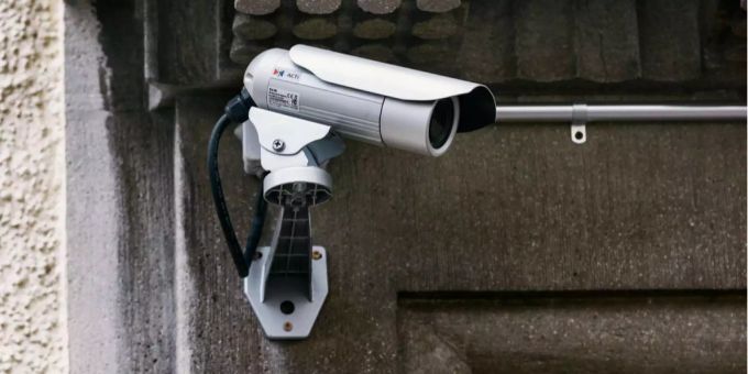Auf der Schützenmatte will der Berner Gemeinderat keine Videokameras. (Symbolbild) Sicherheitskamera