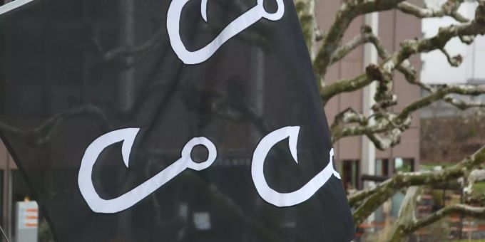 Änderungen der Gemeindeordnung unterliegen dem obligatorischen Referendum Änderungen der Gemeindeordnung unterliegen dem obligatorischen Referendum