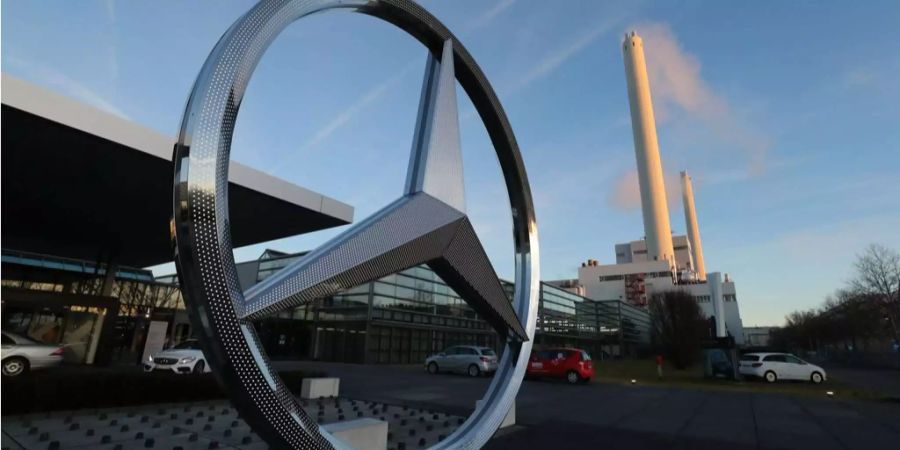 Daimler distanziert sich von den Vorwürfen über Tierversuche.