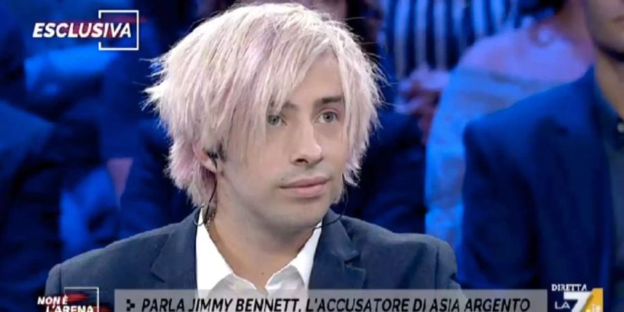 Jimmy Bennett bei seinem TV-Interview im italienischen Fernsehen.