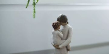 mutter kind figur