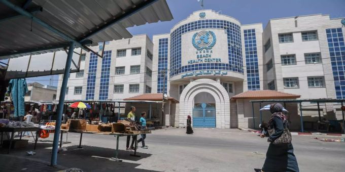 Das Beach Health Center vom Hilfswerk der Vereinten Nationen für Palästina-Flüchtlinge im Nahen Osten (UNRWA) in Gaza. Das Beach Health Center vom Hilfswerk der Vereinten Nationen für Palästina-Flüchtlinge im Nahen Osten (UNRWA) in Gaza.