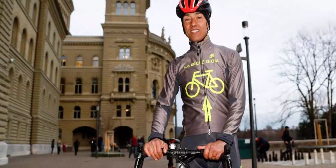 Für Vereidigung - Nationalrat fährt aus dem Tessin mit dem Velo nach Bern