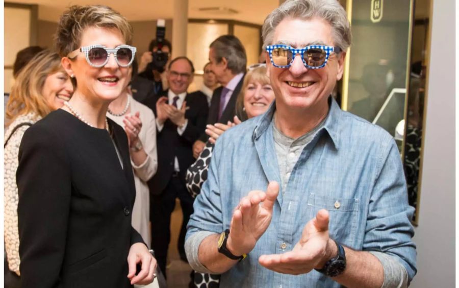 Da war die Welt noch in Ordnung: Bundesrätin Simonetta Sommaruga und Swatch-Chef Nick Hayek an der Baselworld 2016.