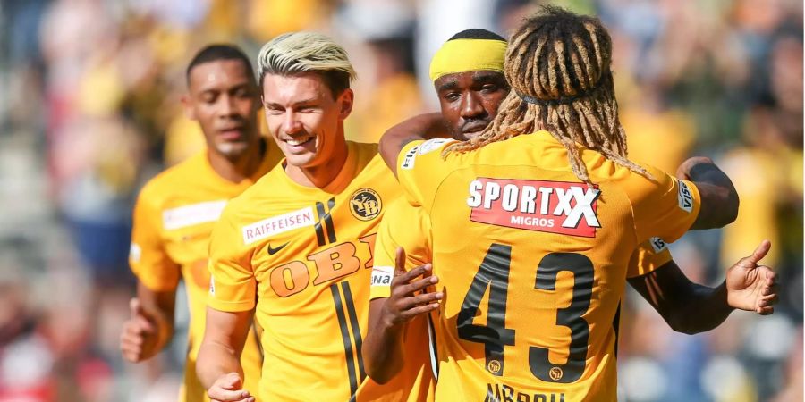 Kevin Mbabu und seine Kollegen bejubeln einen Treffer des BSC Young Boys – in der Chamions-League-Quali aber nicht live bei SRF.