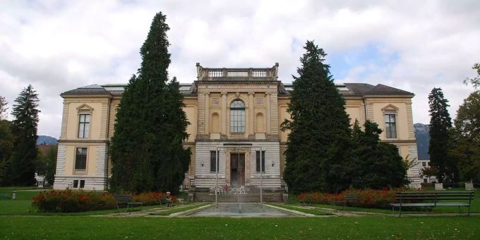 Das Kunstmuseum Solothurn von hinten. Das Kunstmuseum Solothurn von hinten.