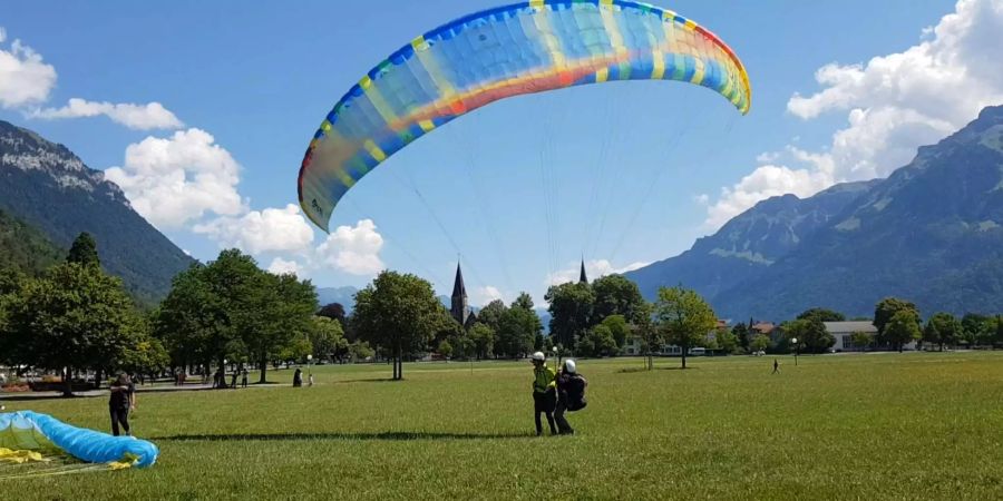 Landung der Paraglider, Quelle: tize.ch