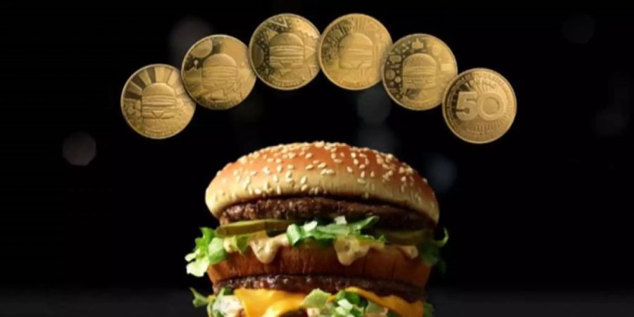 Der MacCoin ist weltweit gültig. Kunden kriegen ihn beim Kauf eines BigMacs. Die Schweiz macht bei der Aktion aber nicht mit.