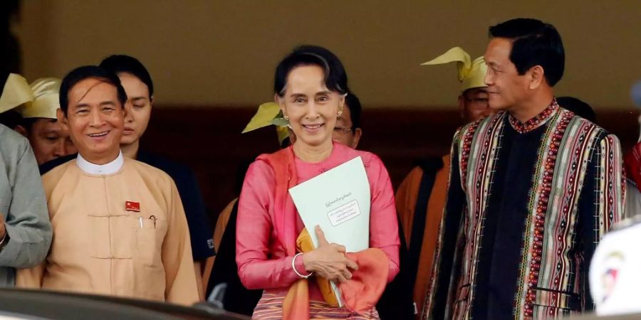 Präsident Win Myint (l.) ist einer der engen Vertrauten seiner Vorgängerin Aung San Suu Kyi.