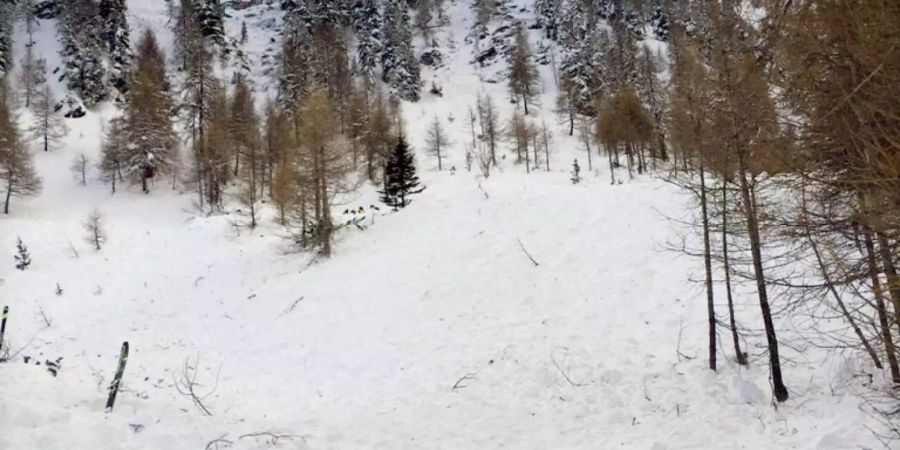 Eine Lawine verschüttete in Riddes VS sechs Skifahrer. Der letzte Vermisste wurde  nun tot aufgefunden worden.