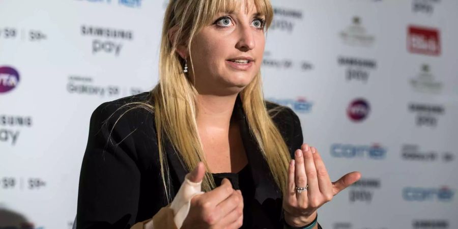 Die Hand ist wieder in Ordnung, nun ist es die Wade: Timea Bacsinszky im Pech.