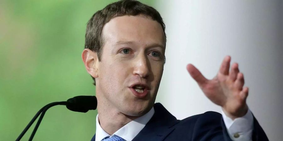 Facebook-Gründer Mark Zuckerberg stand heute vor dem US-Senat Red und Antwort.