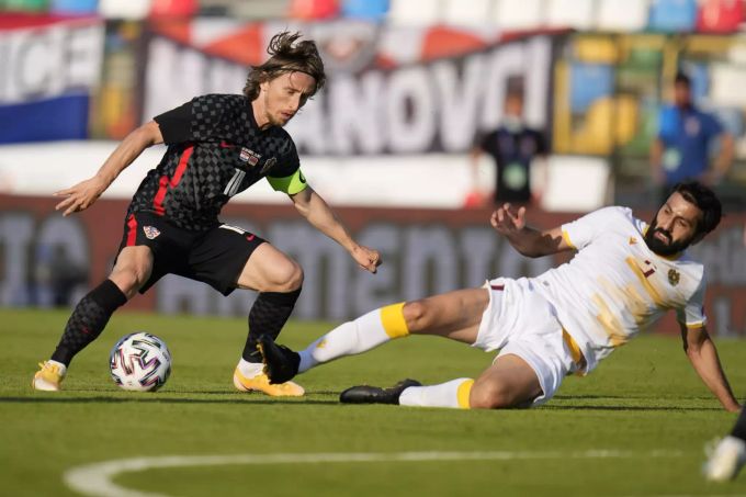 Luka Modric (li.) führt bei Kroatien auch an der EM 2020 im Mittelfeld Regie. Modric Kroatien EM 2020