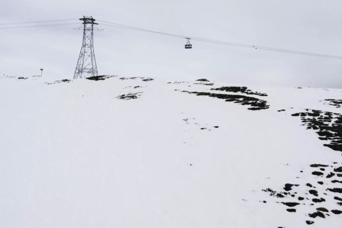 Die Gondel in Laax GR vom Crap Sogn Gion zum Crap Masegn. laax gondel
