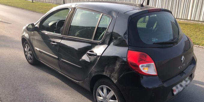 Balgach / Kriessern SG: Ein Pferd kollidierte mit einem Auto. Balgach / Kriessern