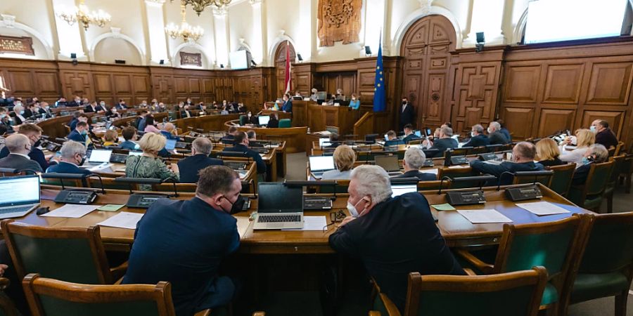 FILED - Neben Estland und Litauen fordert nun auch das Parlament in Lettland eine Flugverbotszone im Kriegsgebiet. Photo: -/Latvian Parliament/dpa - ATTENTION: editorial use only and only if the credit mentioned above is referenced in full