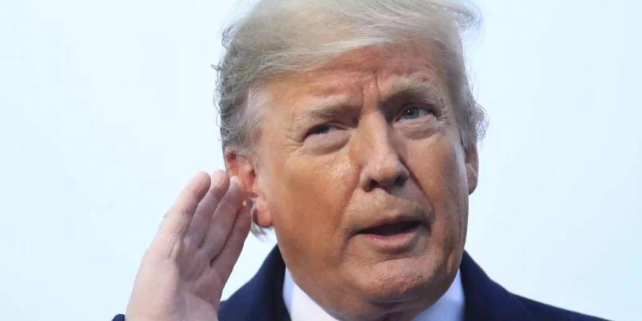 Für seine unfreiwilligen Auftritte in den beiden Dokumentarfilmen «Fahrenheit 11/9» und «Death of a Nation» hat US-Präsident Donald Trump die «Goldene Himbeere» bekommen. Foto: Manuel Balce Ceneta