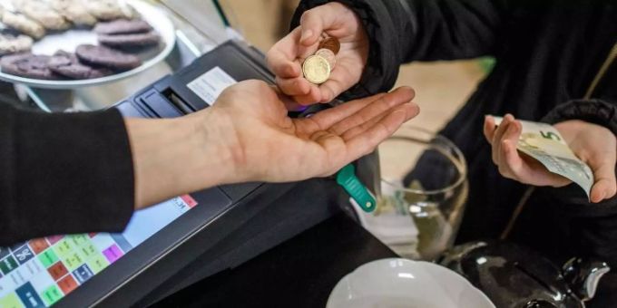 Dank steigender privater Konsumausgaben war die Wirtschaft im ersten Quartal 2019 wieder in Schwung gekommen. Foto: Carsten Koall Dank steigender privater Konsumausgaben war die Wirtschaft im ersten Quartal 2019 wieder in Schwung gekommen. Foto: Carsten Koall
