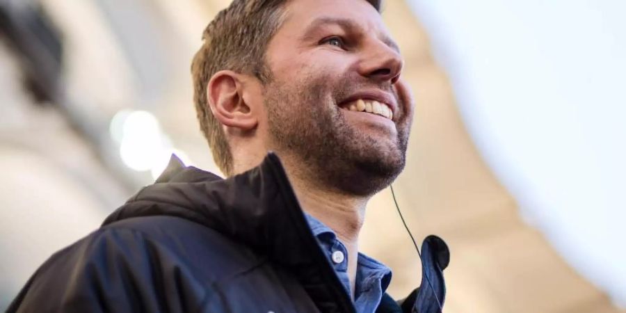 Thomas Hitzlsperger, neuer Sportvorstand vom VfB Stuttgart, will zügig einen starken Sportdirektor installieren. Foto: Christoph Schmidt