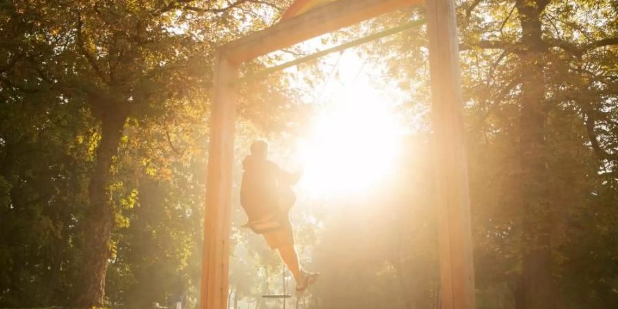 Kinder, die viel im Grünen spielen, leiden später seltener unter einer psychischen Erkrankung. Das ergab eine Studie aus Dänemark. Foto: Daniel Karmann