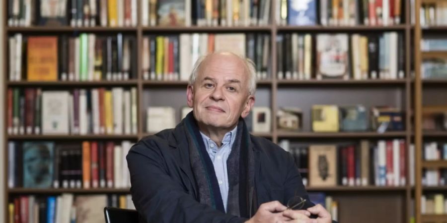 Der Schweizer Autor Ralph Dutli hat mit «Das Gold der Träume» seinen dritten Teil kleiner Kulturgeschichten vorgelegt - eine Lektürefreude mit kleinen Einschränkungen. Dutli beleuchtet die Ambivalenz von Gold als Symbol für Glanz und Gier über mehrere Jahrtausende. (Archivbild)