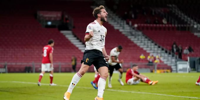 Dries Mertens jubelt nach seinem Treffer zum 2:0 gegen Dänemark. belgische Fussballnatiolmannschaft