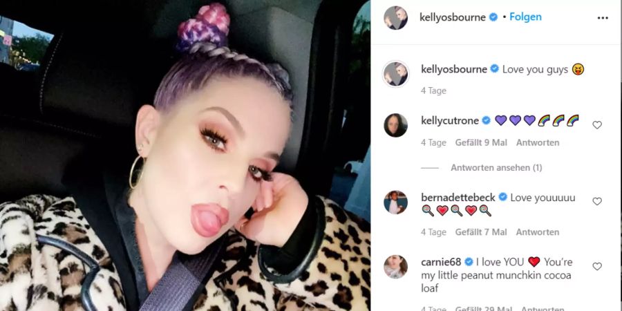 Kelly Osbourne postet ein Selfie auf Instagram.