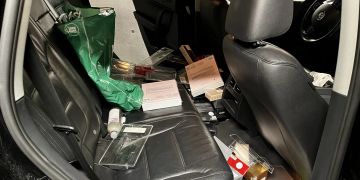Aarau: Mutmassliche Ladendiebe verhaftet