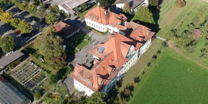 Die Liegenschaft Bio-Schwand AG in Münsingen. schwand