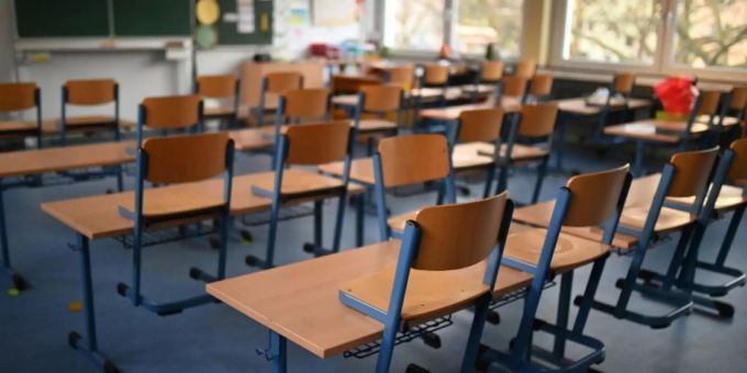 Leerer Grundschulklassenraum in Dortmund Leerer Grundschulklassenraum in Dortmund