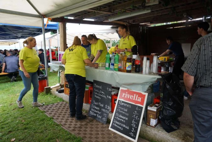Alle kamen auf ihre Kosten: Festwirtschaft Töffli-Treffen.