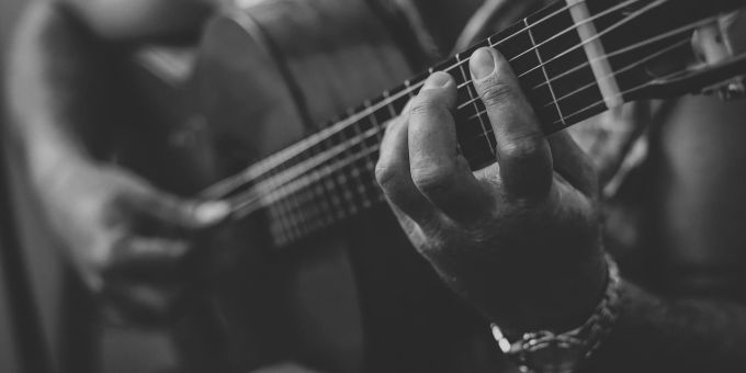 Bevor man als Strassenmusiker in der Londoner «Tube» spielen darf, muss man sich einem Castingverfahren unterziehen. Musiker U-Bahn London