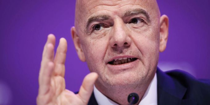 Fifa-Präsident Gianni Infantino hat den Mitausrichter der WM 2026, Mexiko, besucht. Fifa-Präsident Gianni Infantino hat den Mitausrichter der WM 2026, Mexiko, besucht.