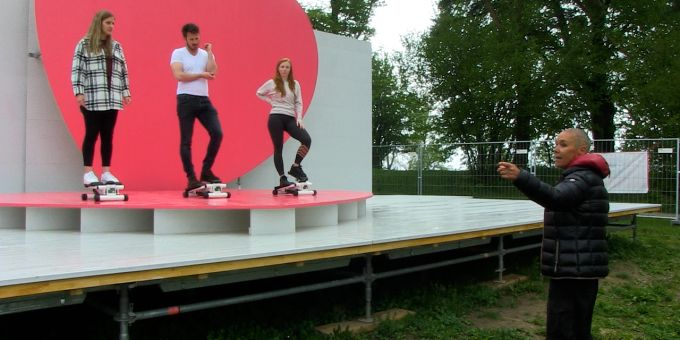 Theater Gurten zeigt - So lernen Sie Flirten in 90 Minuten