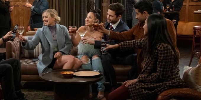 Die neue Crew aus «How I Met Your Father». kim