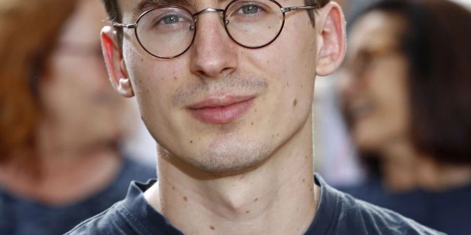 Juan S. Guse nimmt mit einer fantasiereichen Geschichte über eine unbekannte Zivilisation am Bachmann-Preis teil. Juan S. Guse nimmt mit einer fantasiereichen Geschichte über eine unbekannte Zivilisation am Bachmann-Preis teil.
