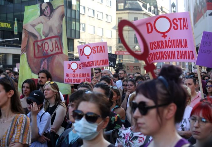 Demonstration gegen Abtreibungsverbote in Zagreb, Kroatien. Kroatien