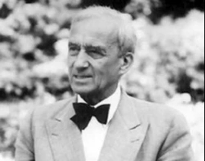 Lothar Burgerstein, Gründer der Antistress AG. Burgerstein Vitamine