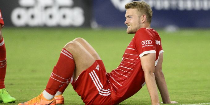 Matthijs de Ligt trifft gleich bei seinem Debüt für Bayern München. Bayern De Ligt