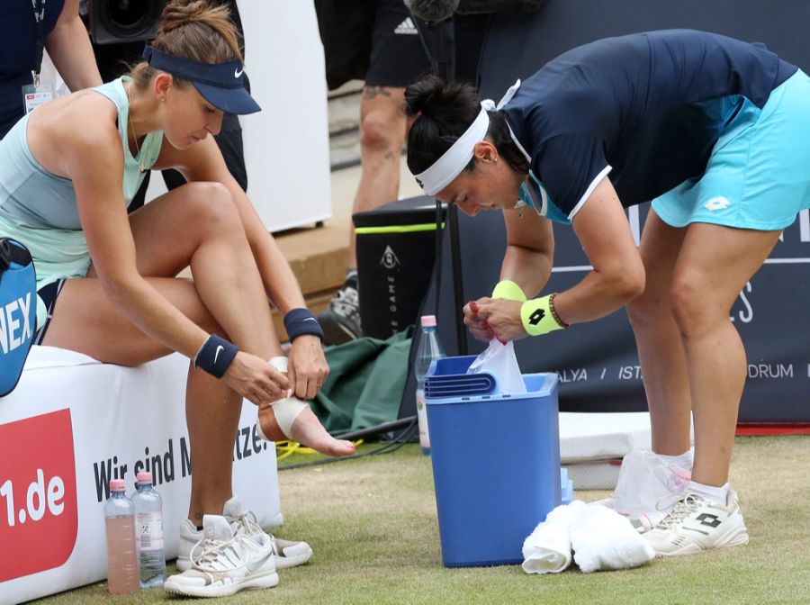 Belinda Bencic musste am letzten Sonntag mit einer Fussverletzung aufgeben. Wird sie in Wimbledon wieder fit genug sein?