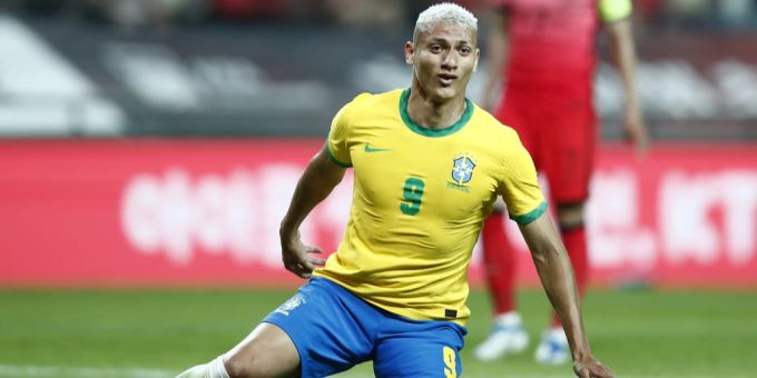 Der brasilianische Stürmer Richarlison im Trikot der brasilianischen Nationalmannschaft. Richarlison Tottenham Hotspur