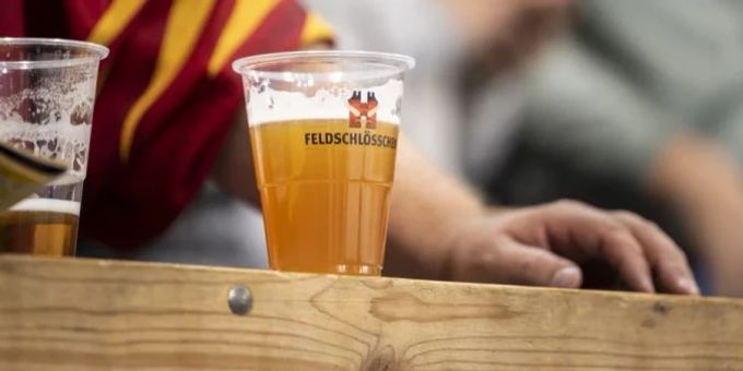 Am Bahnhof - Feldschlösschen erntet wegen Bier-Aktion Kritik