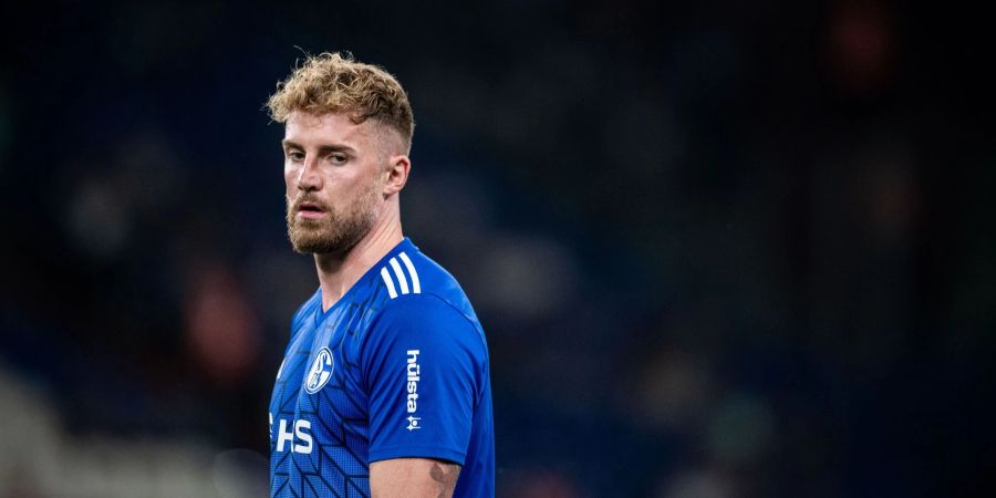 Muss sich bei Schalke vorerst mit der Reservistenrolle anfreunden: Torhüter Ralf Fährmann.