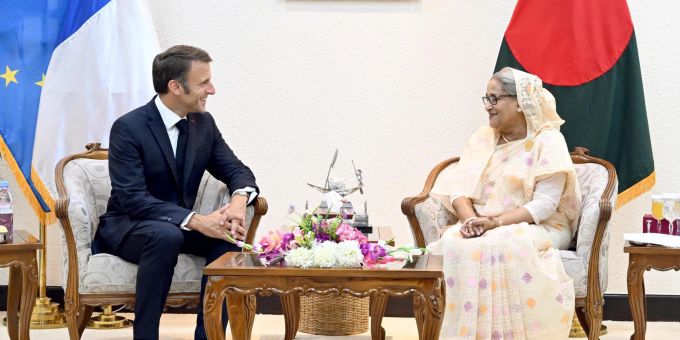 Blick auf China - Frankreichs Macron besucht Bangladesch