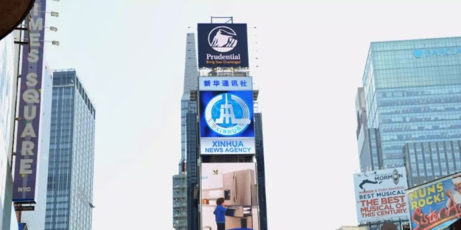 Werbung für chinesische Nachrichtenagentur Xinhua in New York