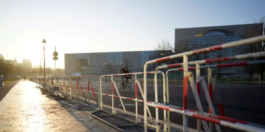 Bundeskanzleramt wird weiträumig abgesperrt