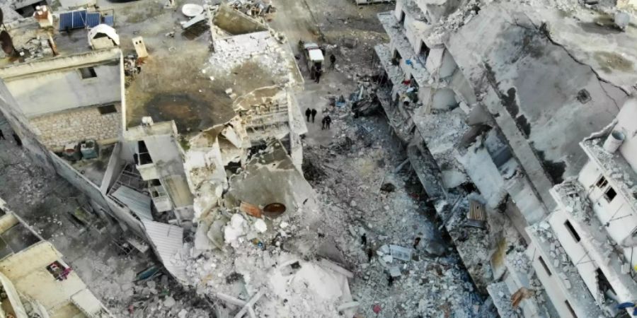 Luftaufnahme nach Luftangriffen auf Ariha
