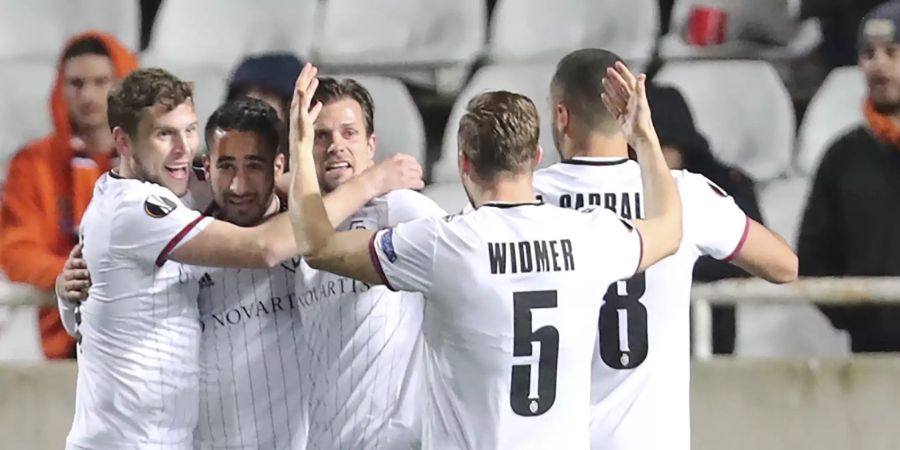 Die Basler gewinnen auswärts bei Nikosia mit 3:0.